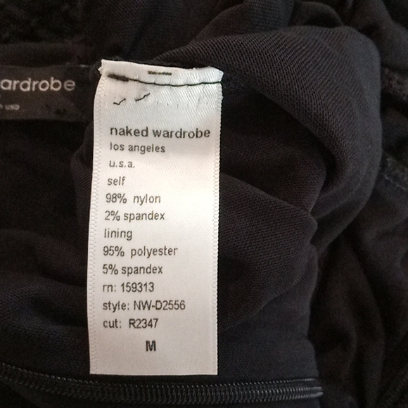 Beautiful black dress - Picture 4 of 4